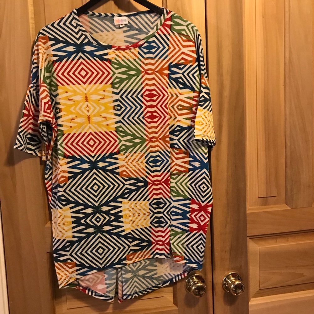 ⚡️🧡SALE🧡⚡️ LuLaRoe Irma -  High-Low Tunic